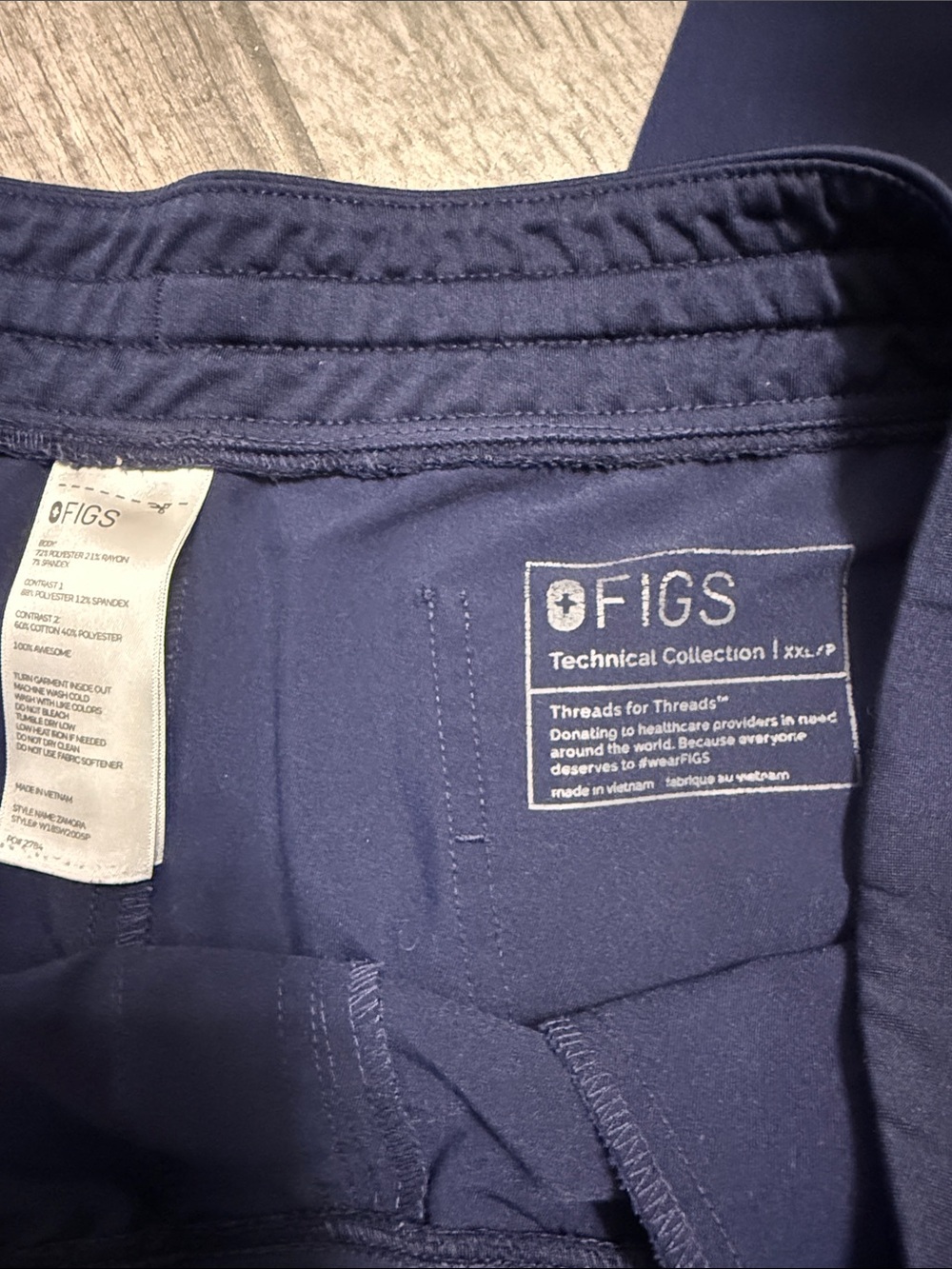 Figs Women’s Navy Zamora Jogger Scrub Pants - size XXL Petite - Picture 5 of 5